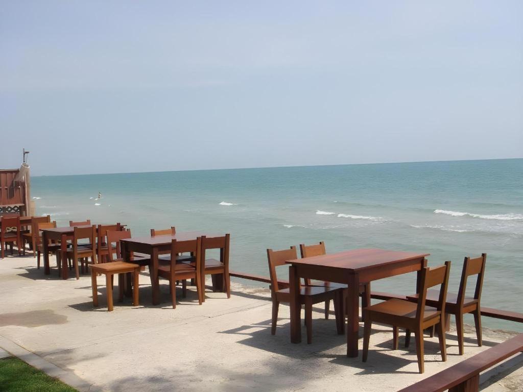 Baan Talay Dao Resort Hua Hin Exterior photo